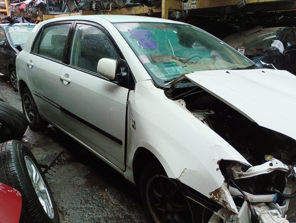 MAZA Toyota COROLLA 2003  USADO EN DESARME
